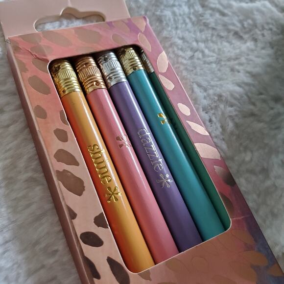Erin Condren Pencil Set and Sticky Note Set - Picture 4 of 5